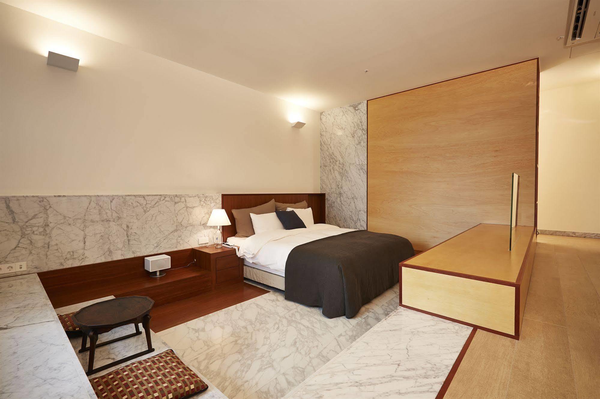 Snow Hotel Seoul Exterior foto